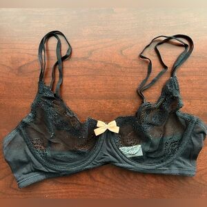 Midnight Lace underwire bra with Bow Accent